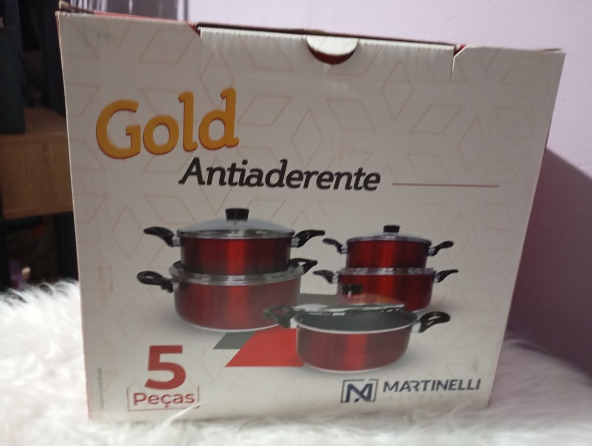 Jogo de panelas